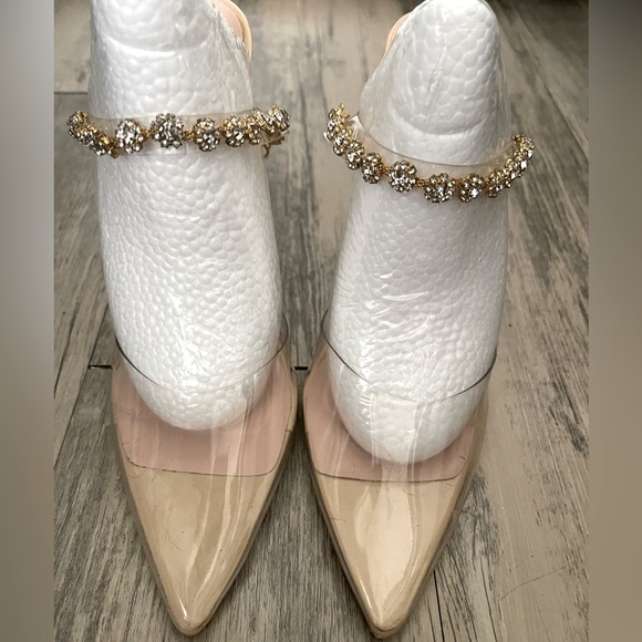 Sale!! 🔥🔥🔥 Mata Clear Pointed Toe Heels with Bling Strap Size 8 - Picture 1 of 6